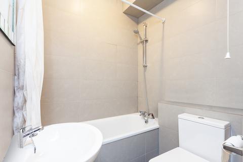 1 bedroom flat to rent, Bayham Street, NW1