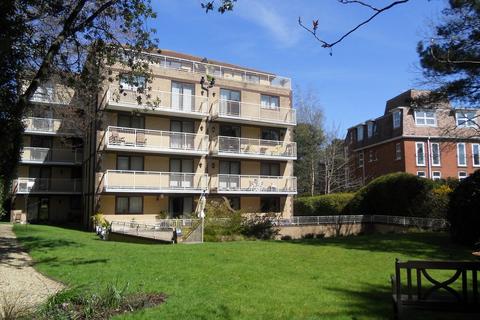 1 bedroom apartment for sale, Penrhyn, Knyveton Road, East Cliff, Bournemouth, BH1