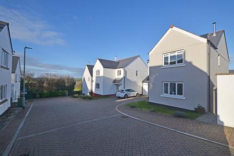 4 bedroom detached house for sale, Roseworthy Road, Truro TR4