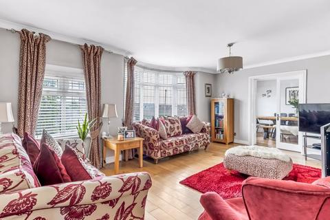 4 bedroom property for sale, Northaw Road East, Cuffley EN6