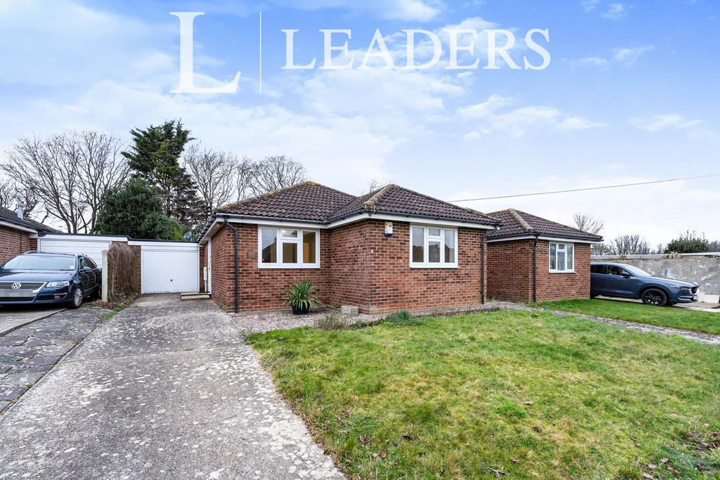 Fircroft Crescent, Rustington 2 bed bungalow to rent £1,600 pcm (£369 pw)