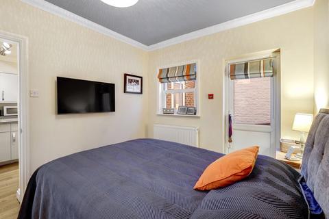 1 bedroom apartment for sale, Beaufort Road, Kingston Upon Thames, KT1