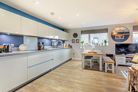 1 Overhill Close, Trumpington, Cambridge, CB2 9FE