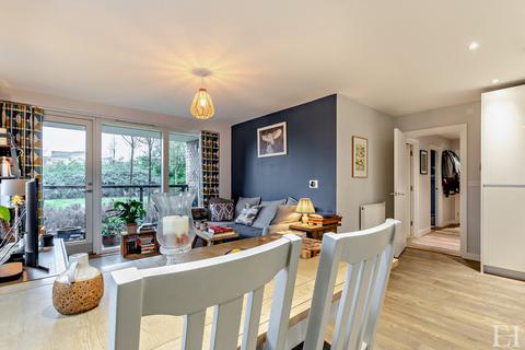 1 Overhill Close, Trumpington, Cambridge, CB2 9FE