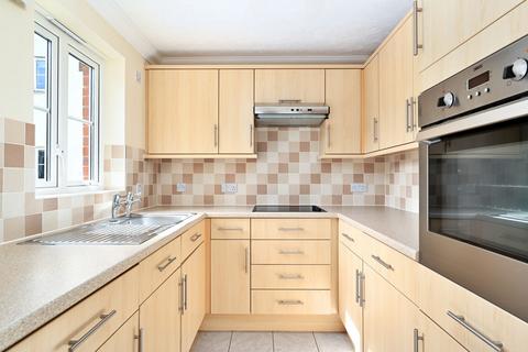 1 bedroom apartment for sale, Chartwell Lodge, Tunbridge Wells TN4