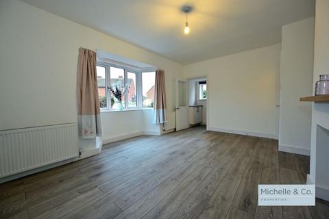 14 Chaucer Road, Bromsgrove, B60 2EF