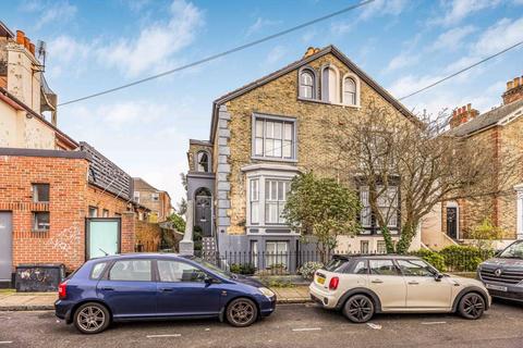 4 bedroom semi-detached house for sale, Albany Road, Southsea