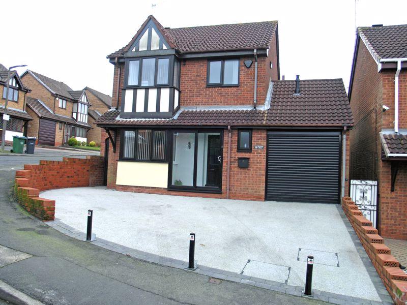 Rough Hill Drive, Rowley Regis B65 3 bed detached house £320,000