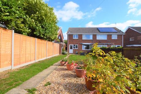 25 Troughton Walk, South Witham, Grantham, NG33 5PR