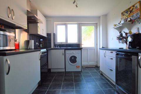 25 Troughton Walk, South Witham, Grantham, NG33 5PR