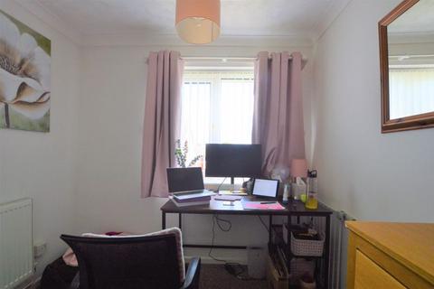 25 Troughton Walk, South Witham, Grantham, NG33 5PR
