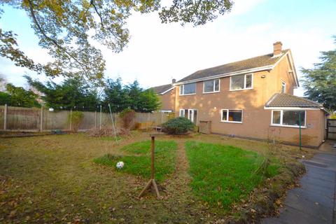 6 Chestnut Grove, Colsterworth, Grantham, NG33 5PE