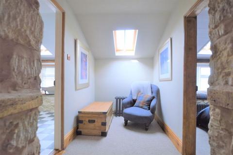 76 High Street, Colsterworth, Grantham, NG33 5JA