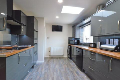 6 Meadow Close, Colsterworth, Grantham, NG33 5HS