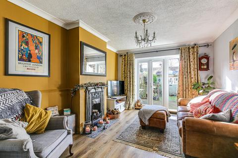 270 Glastonbury Road, Morden, SM4 6PF
