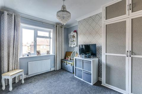 270 Glastonbury Road, Morden, SM4 6PF