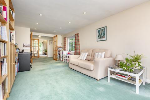 10 Linden Way, Purley, CR8 3PH