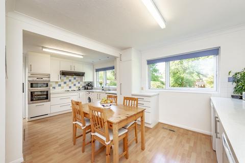 10 Linden Way, Purley, CR8 3PH