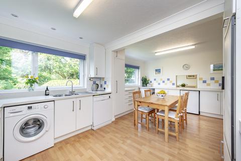 10 Linden Way, Purley, CR8 3PH