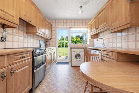 42 Wattendon Road, Kenley, CR8 5LU