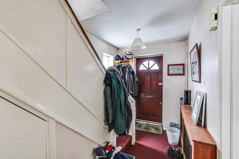 3 bedroom semi-detached house for sale, Richmond Road, Coulsdon CR5