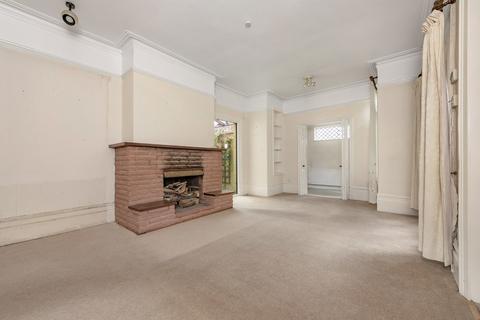 90 Mayfield Road, South Croydon, CR2 0BF