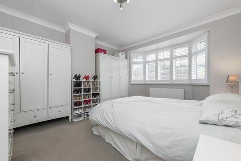 206 Chaldon Way, Coulsdon, CR5 1DH