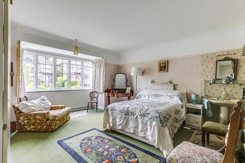 45 Purley Bury Avenue, Purley, CR8 1JF