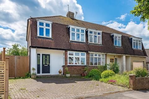 37 Thornton Crescent, Coulsdon, CR5 1LG