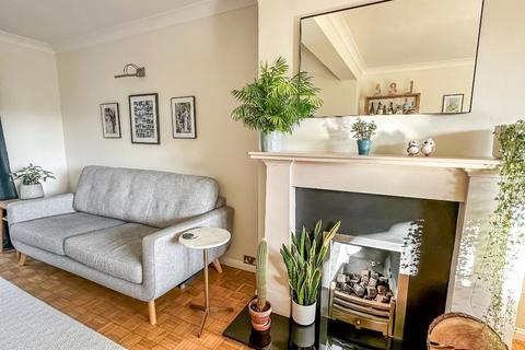 349 Stafford Road, Caterham, CR3 6NN