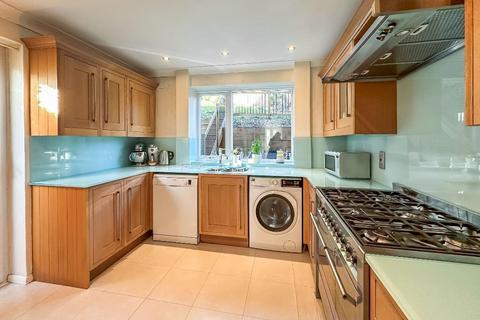349 Stafford Road, Caterham, CR3 6NN