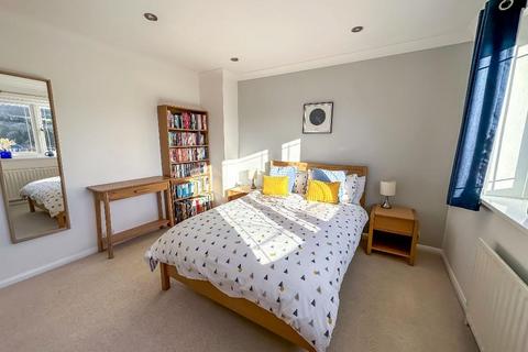 349 Stafford Road, Caterham, CR3 6NN