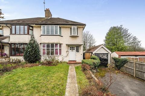 30 Briton Crescent, South Croydon, CR2 0JF