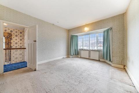 30 Briton Crescent, South Croydon, CR2 0JF