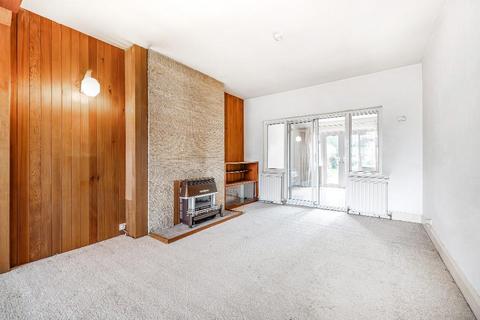 30 Briton Crescent, South Croydon, CR2 0JF