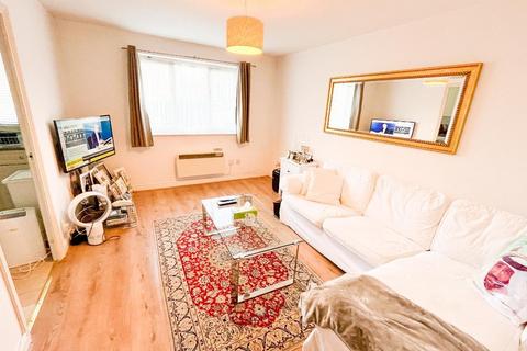 1 bedroom flat for sale, Cricklewood, London NW2