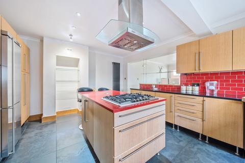 2 Greenway, Dowlish Ford, Ilminster, TA19 0PJ