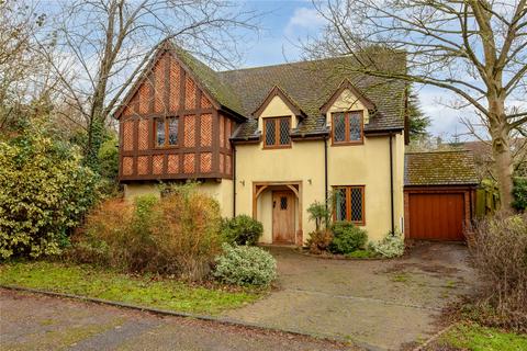 5 bedroom detached house for sale, Wentworth Gardens, Toddington, Bedfordshire, LU5