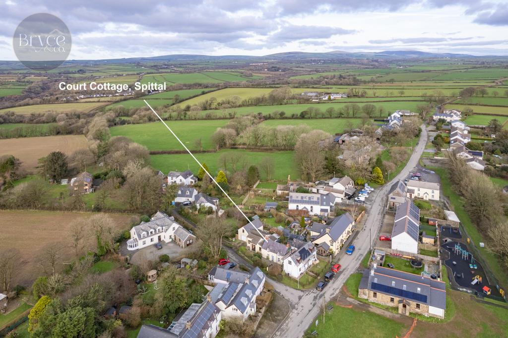 Spittal, Haverfordwest SA62 4 bed detached house for sale £299,950