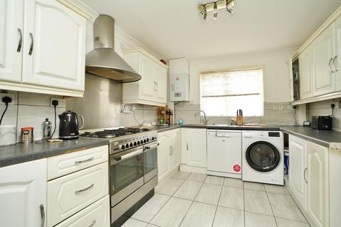 3 bedroom end of terrace house for sale, Flaxen Walk, Warboys, Huntingdon, PE28