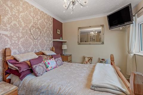 84 Acorn Way, York, YO24 2RP