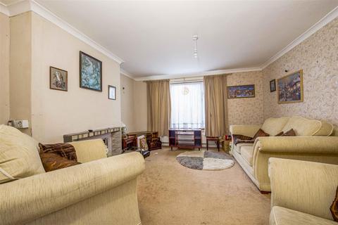 36 Cawcott Drive, Windsor, SL4 5PU