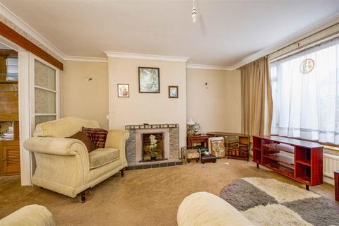 36 Cawcott Drive, Windsor, SL4 5PU