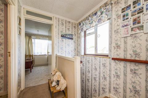 36 Cawcott Drive, Windsor, SL4 5PU