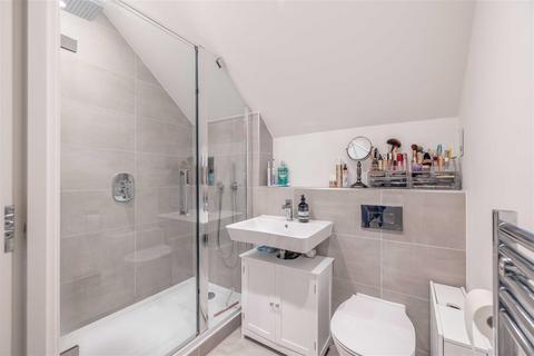 54 Bryan Gardens, Binfield, Bracknell, RG42 4JQ