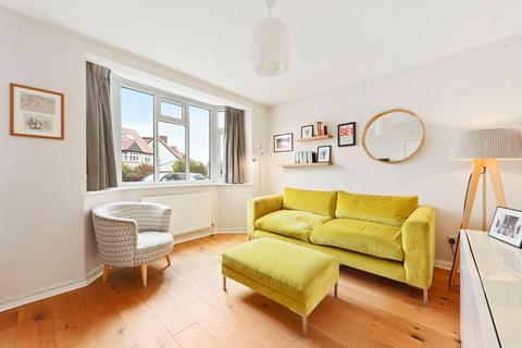 10 Whittell Gardens, London, SE26 4LN