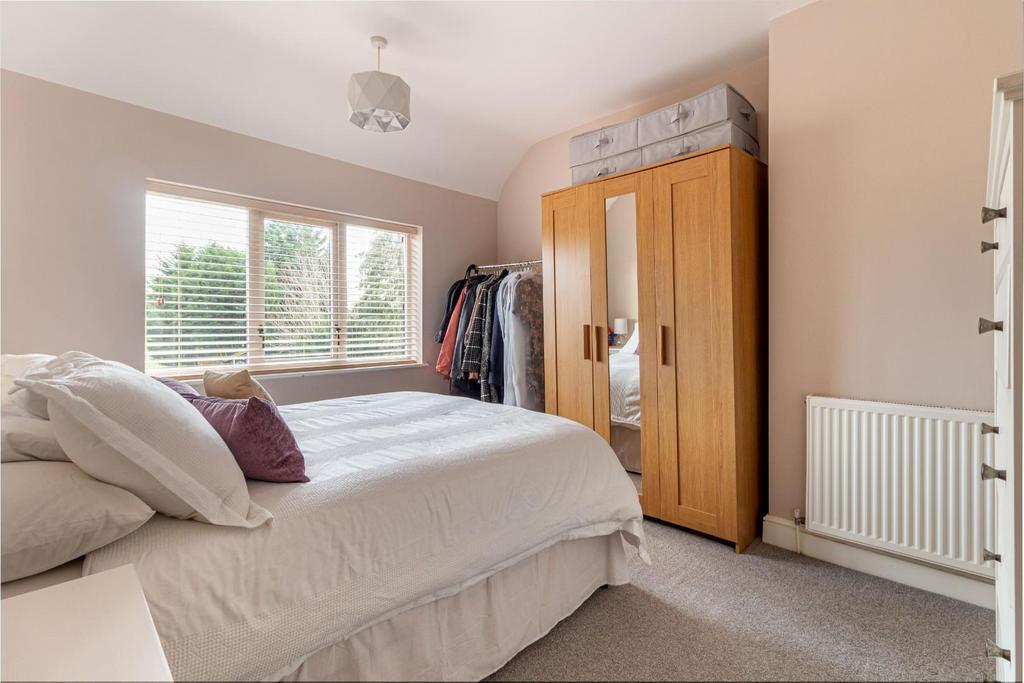 Bedroom-1-1.jpg