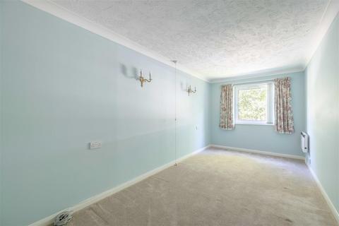 2 bedroom apartment for sale, Green Lane, Windsor