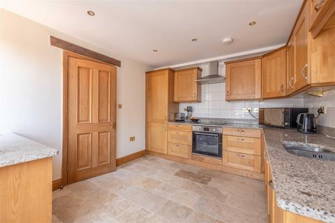 3 bedroom terraced house for sale, Drift Road, Winkfield, Windsor