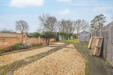 31 Forest Road, Windsor, SL4 4HX